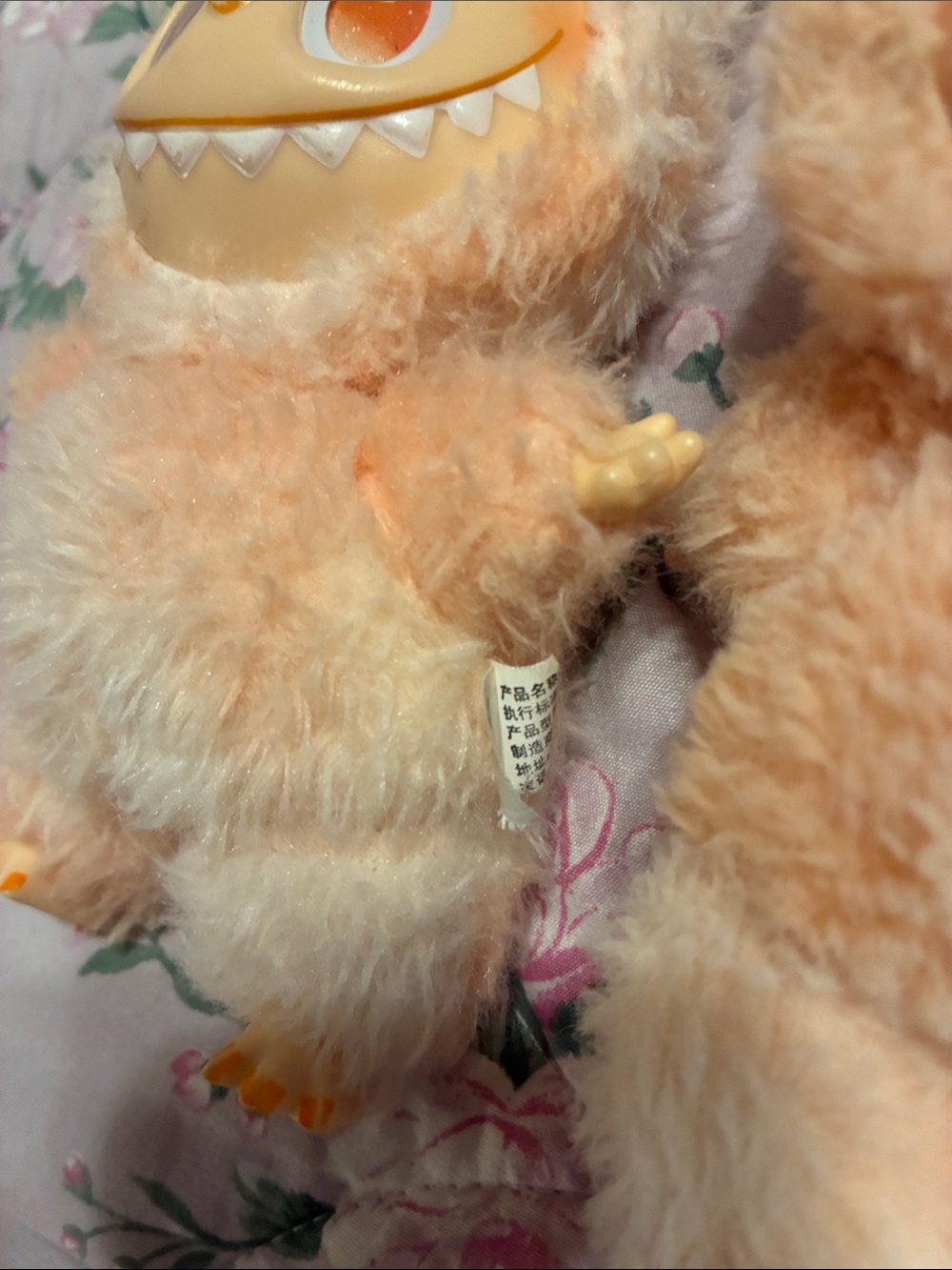 The Monster Plush Toy set of 2 - Peach Fluffy Stuffed Animals, Pop Mart - Picture 4 of 7
